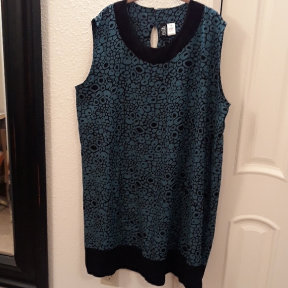 New MIB Turquoise Black Dress w/ Keyhole - Picture 6 of 8